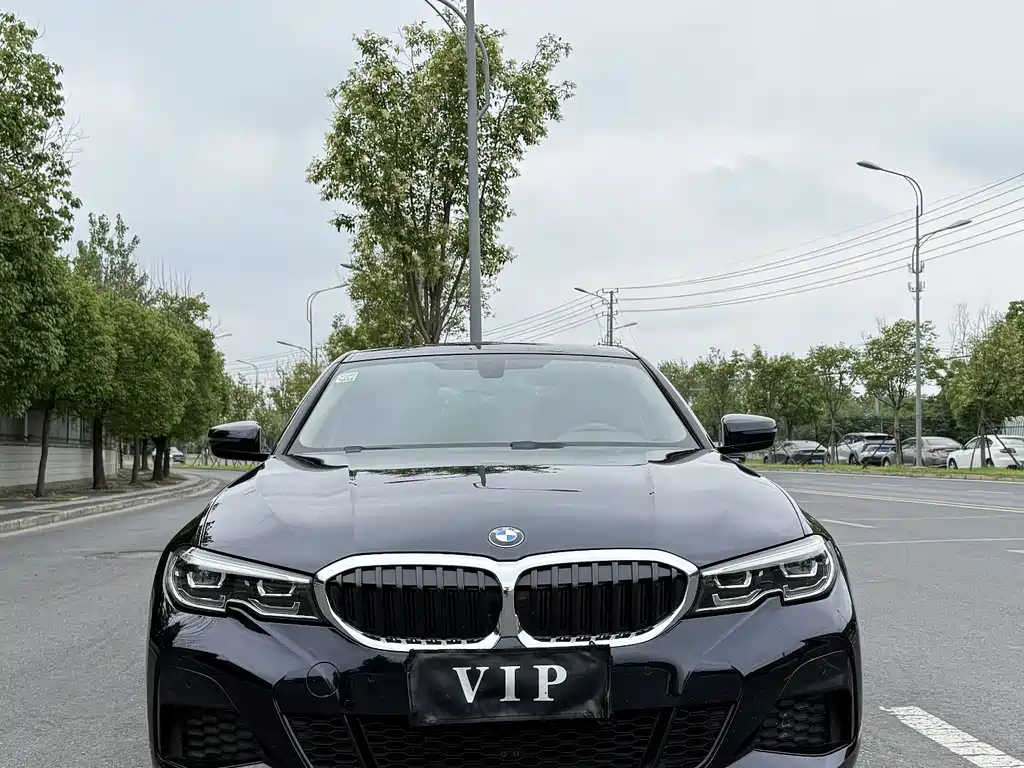 BMW 3 Series 2021