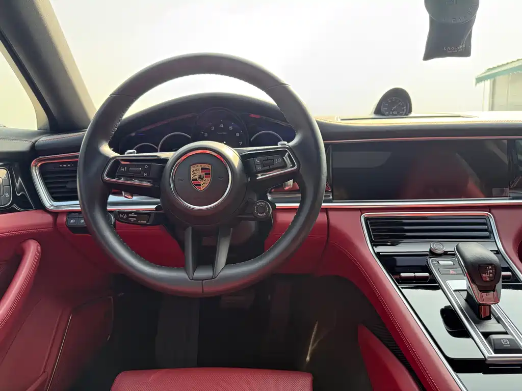 Porsche Panamera 2023 — фото 13