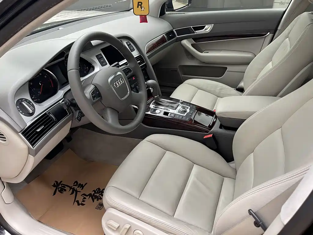 Audi A6L 2011