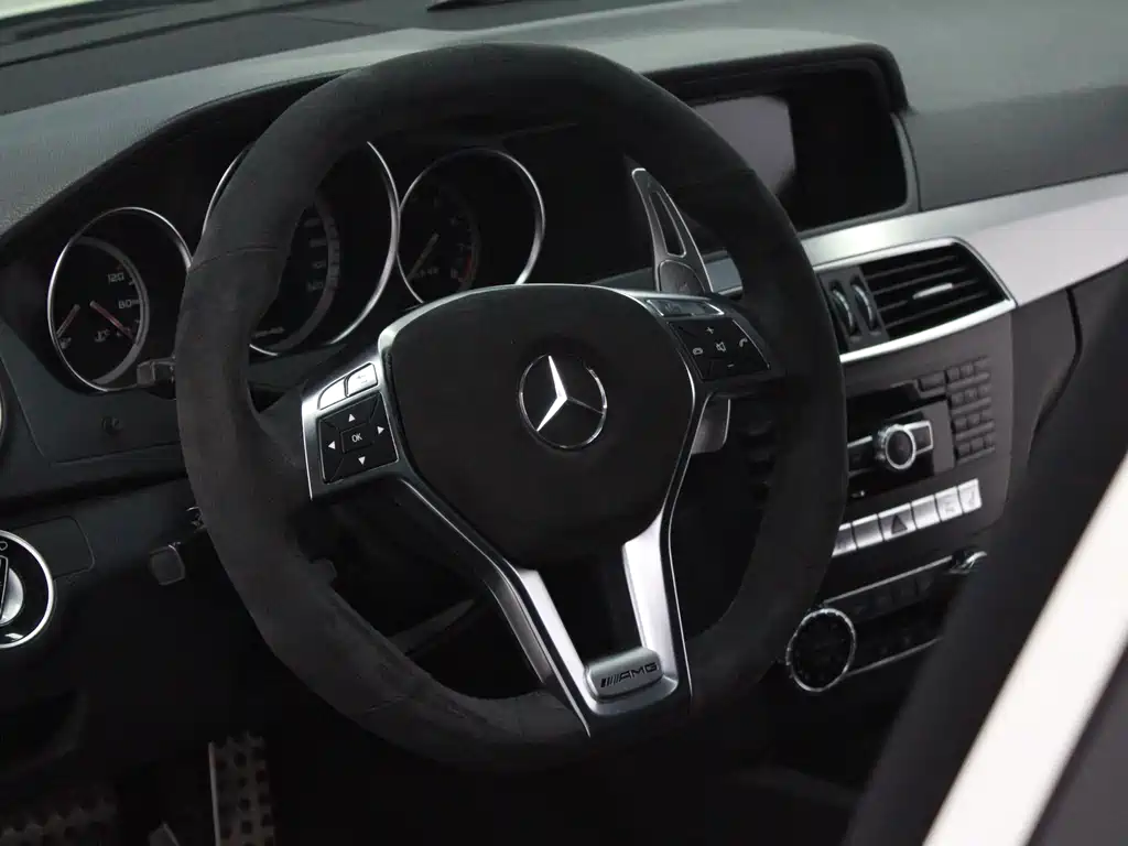 Mercedes-Benz C-Class AMG 2013 — фото 9
