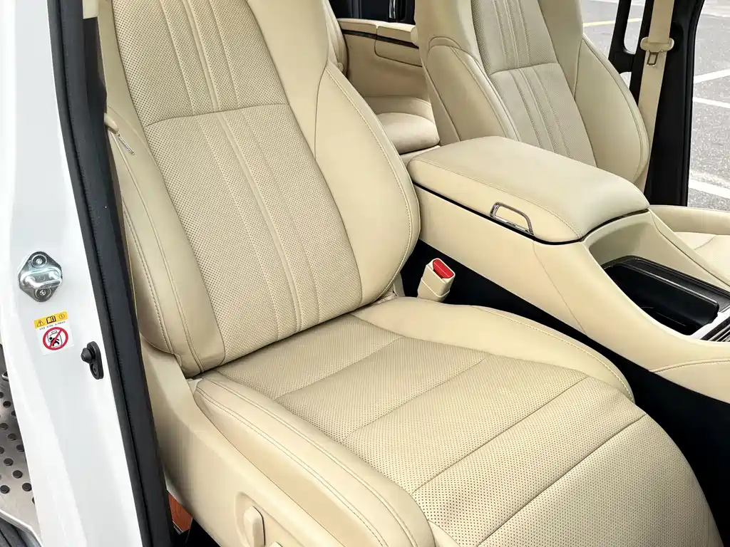 Toyota Alphard 2019 — фото 11