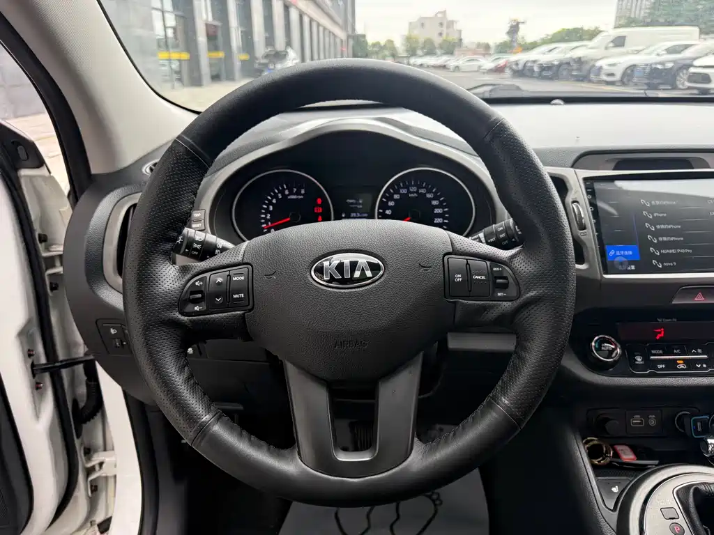 Kia Sportage 2015 — фото 10