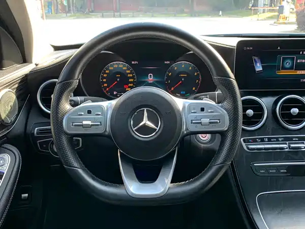 Mercedes-Benz C-Class 2020