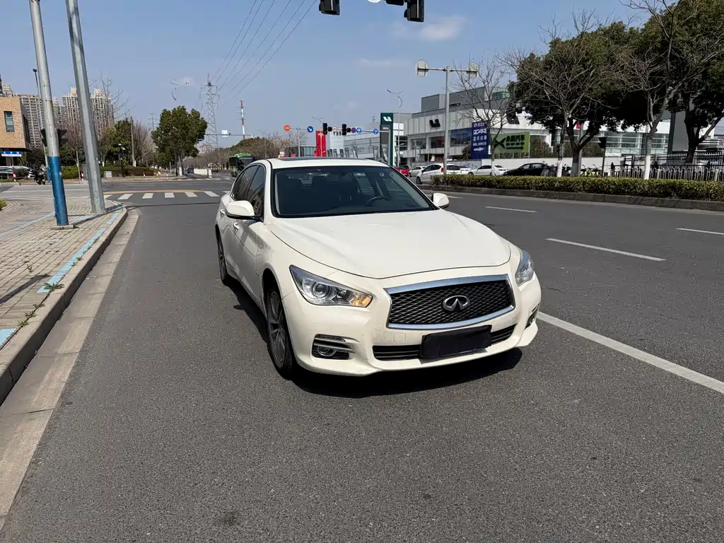 Infiniti Q50L 2018 — фото 1