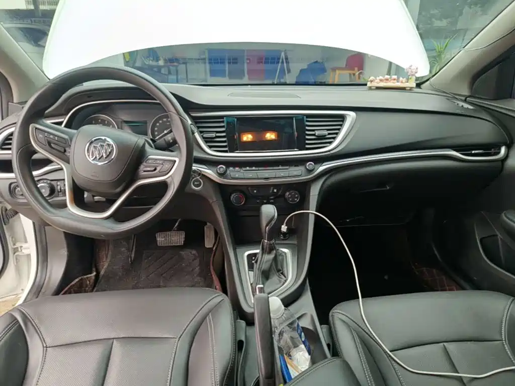 Buick Excelle 2021 — фото 10