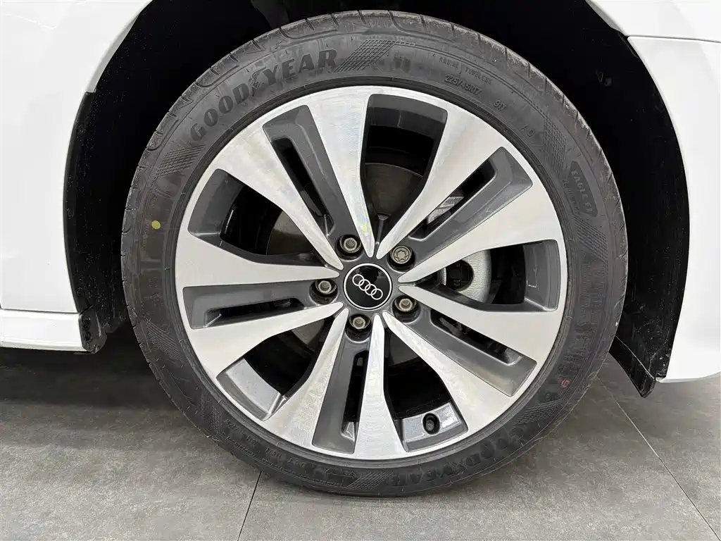 Audi A3 2022 — фото 17