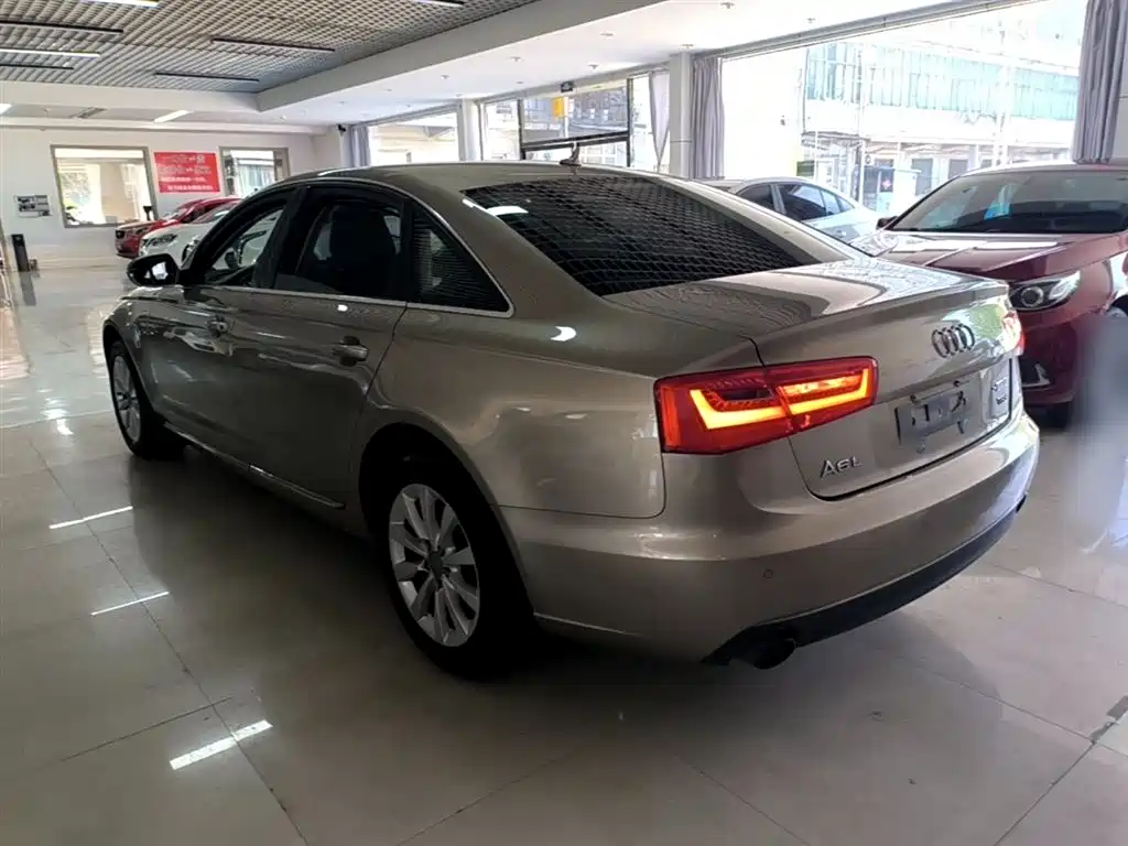 Audi A6L 2015 — фото 5