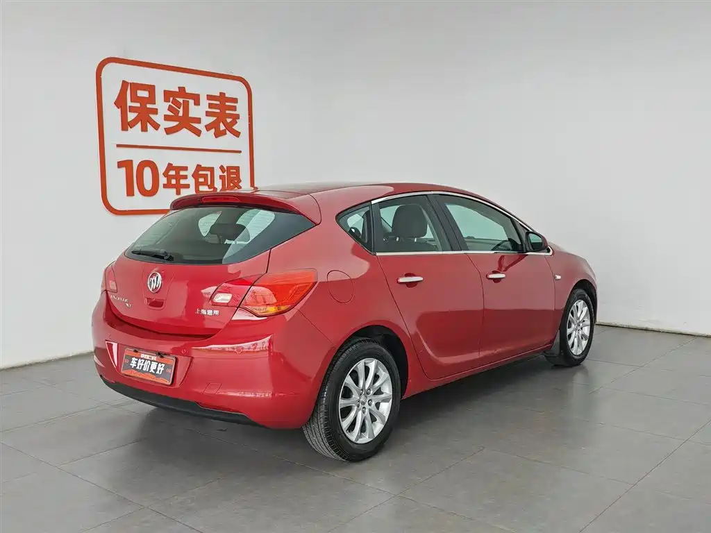 Buick Excelle 2015 — фото 2