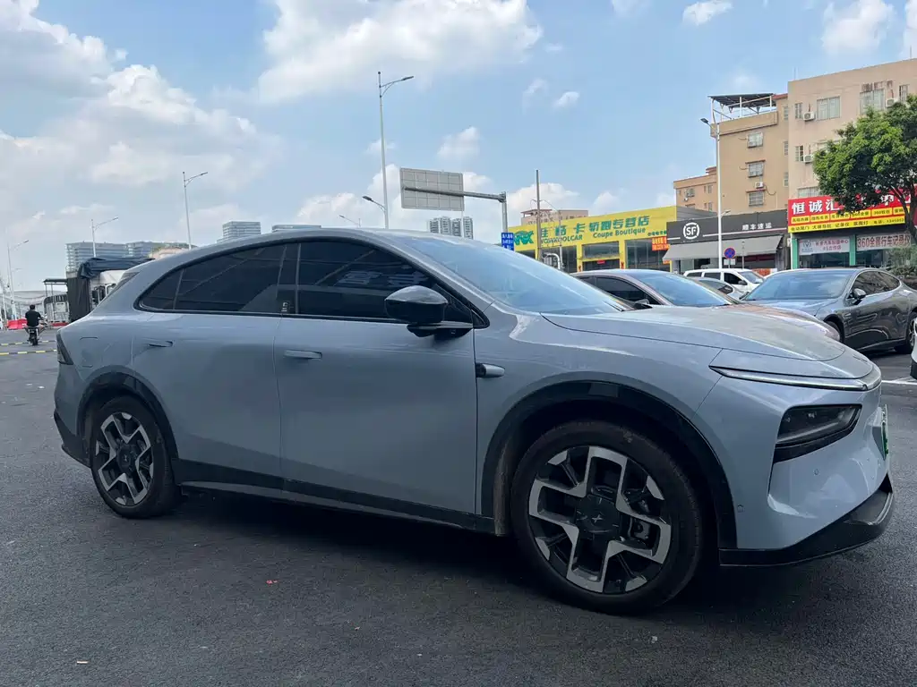 XPeng G7 2025 — фото 3