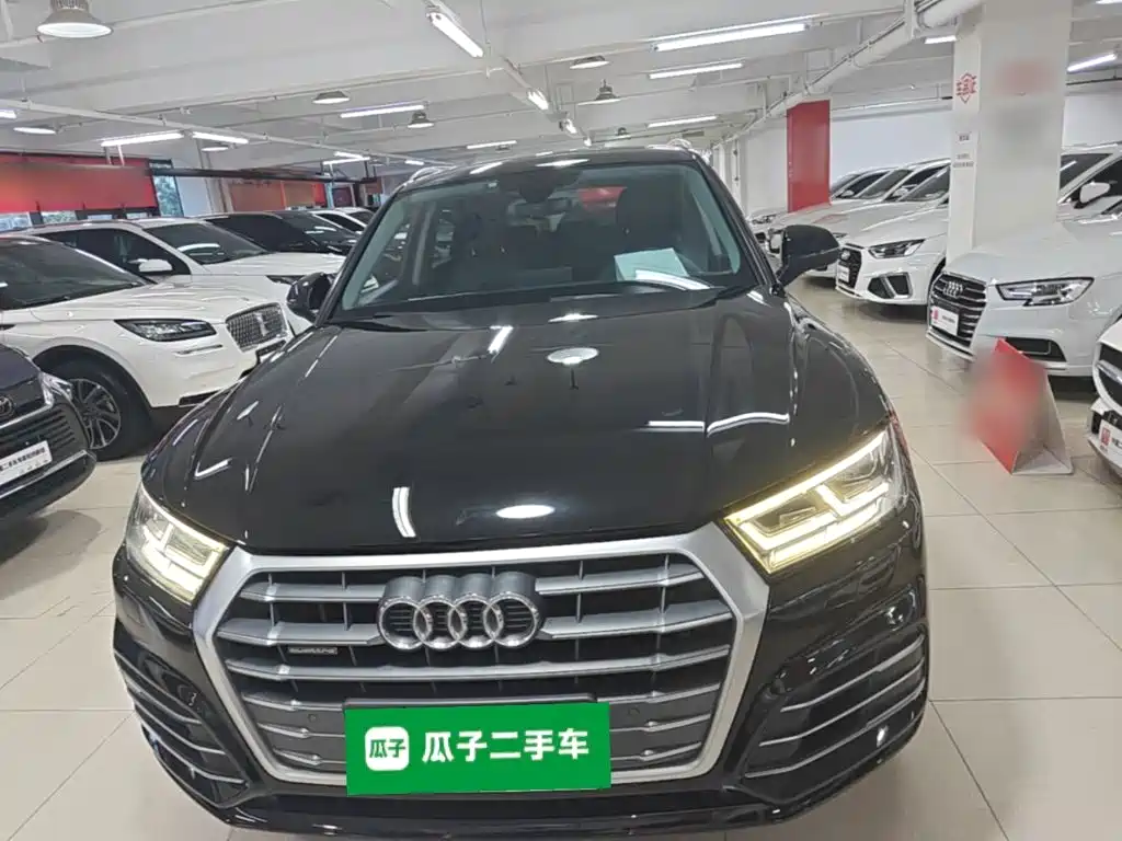 Audi Q5L 2019 — фото 3