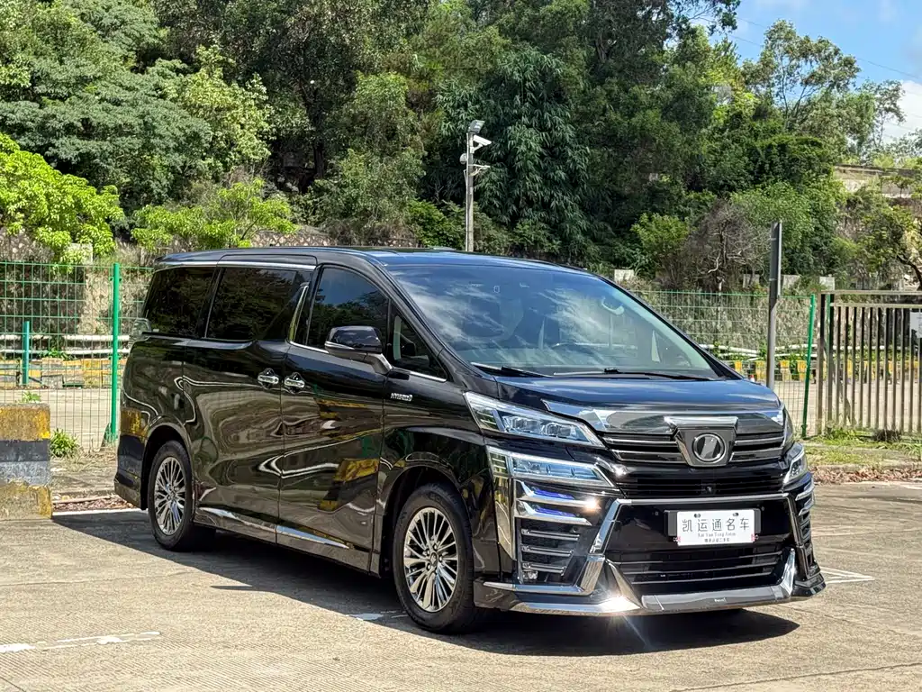 Toyota Vellfire 2021 — фото 3