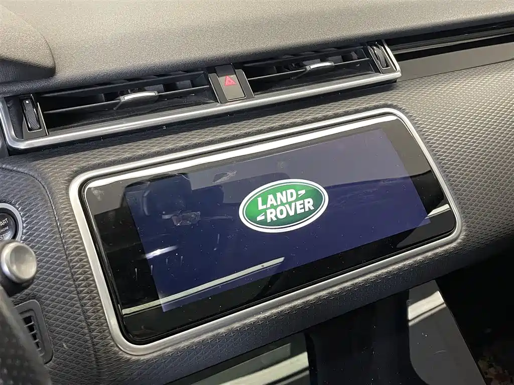 Land Rover Velar 2019 — фото 24