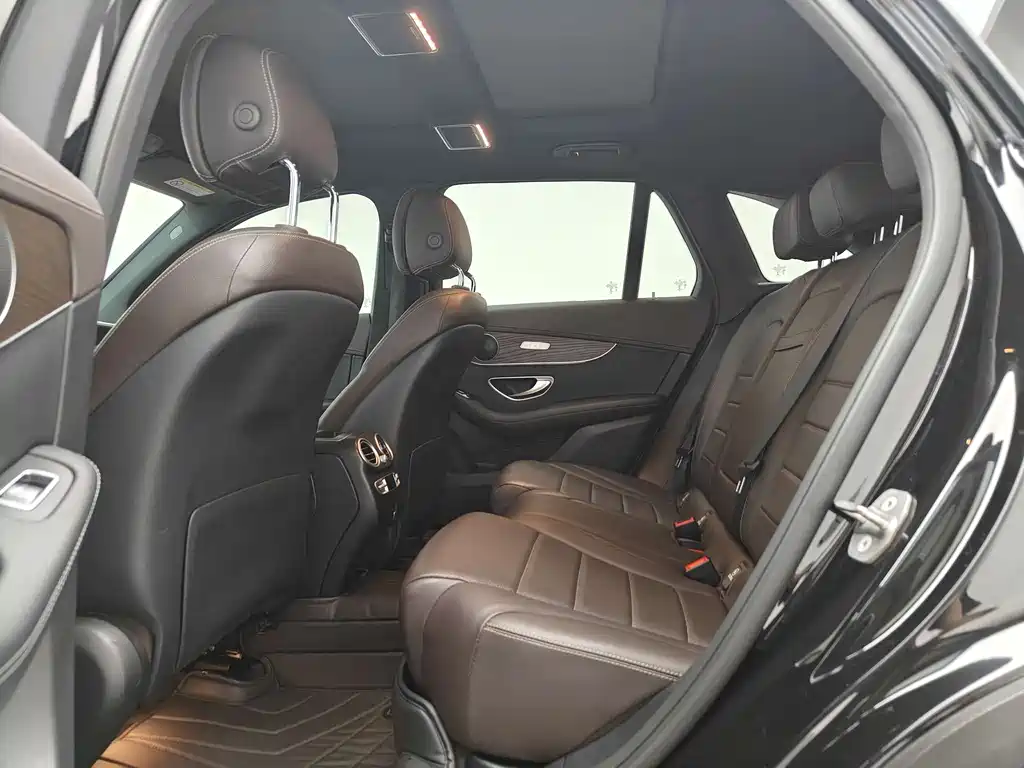 Mercedes-Benz GLC 2022 — фото 11