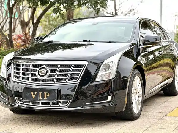 Cadillac XTS 2013