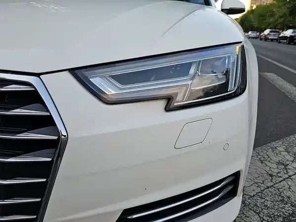 Audi A4L 2017
