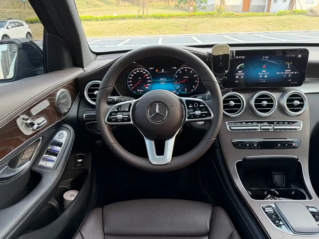 Mercedes-Benz GLC 2020 — фото 6