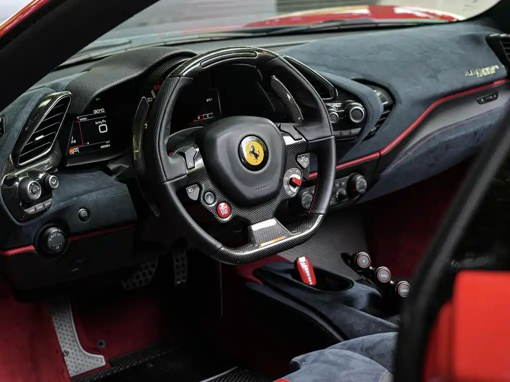 Ferrari 488 2019 — фото 13
