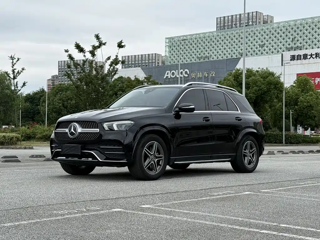 Mercedes-Benz GLE 2022 — фото 1