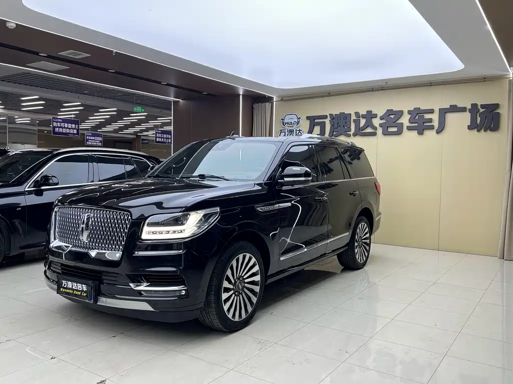 Lincoln Navigator 2018 — фото 1
