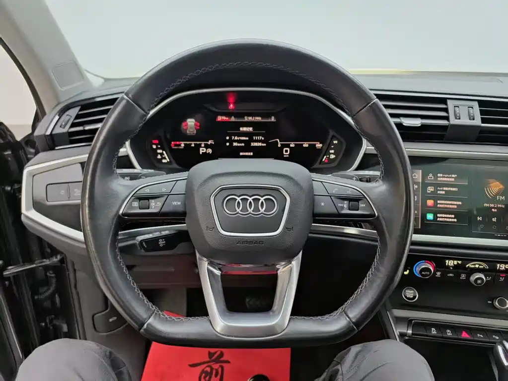 Audi Q3 2023 — фото 21