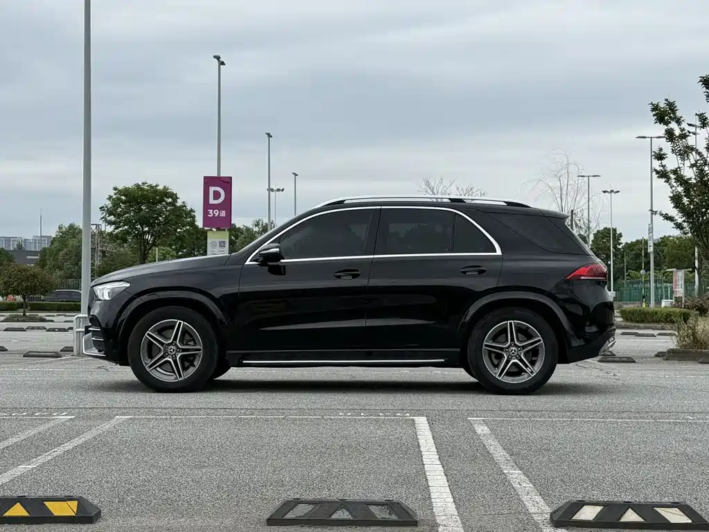 Mercedes-Benz GLE 2022 — фото 4