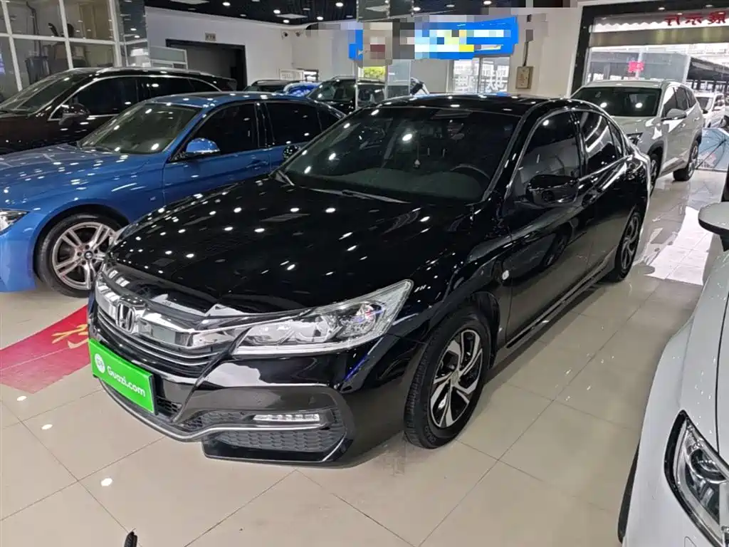 Honda Accord 2017 — фото 2