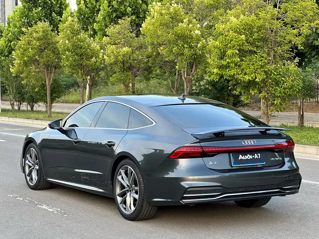 Audi A7 2024 — фото 4