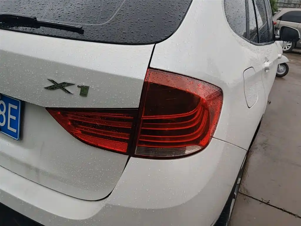 BMW X1 2016 — фото 7