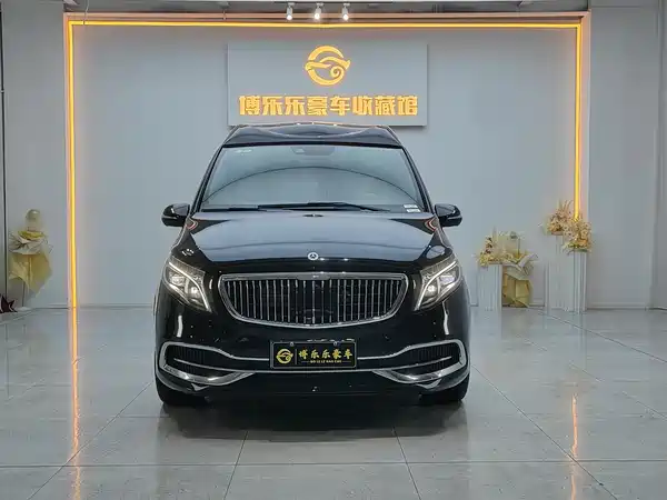 Mercedes-Benz V-Class 2024