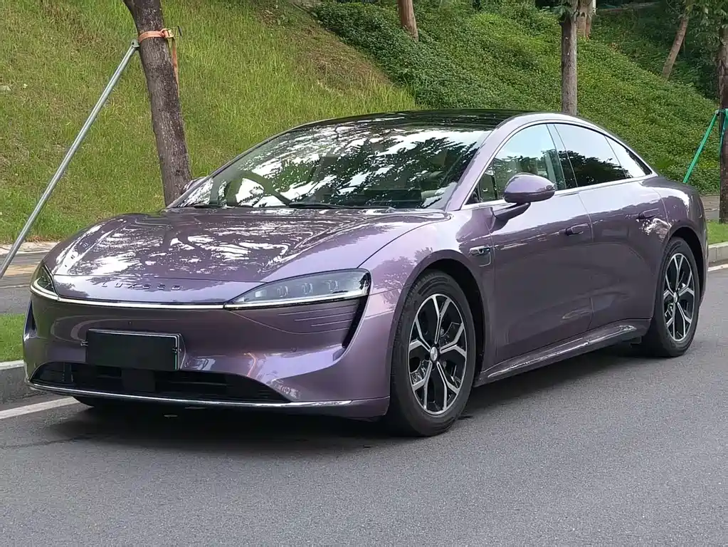 Luxeed Zhijie S7 2024