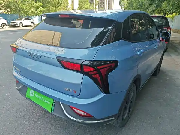 Neta V 2022