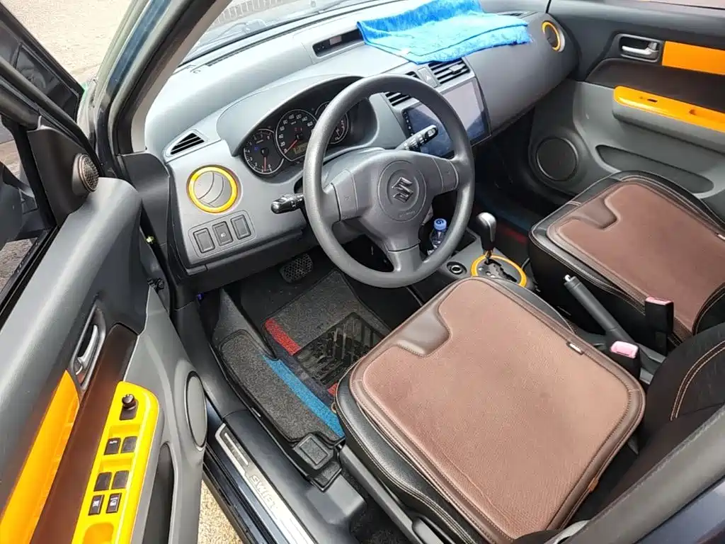 Suzuki Swift 2018 — фото 16