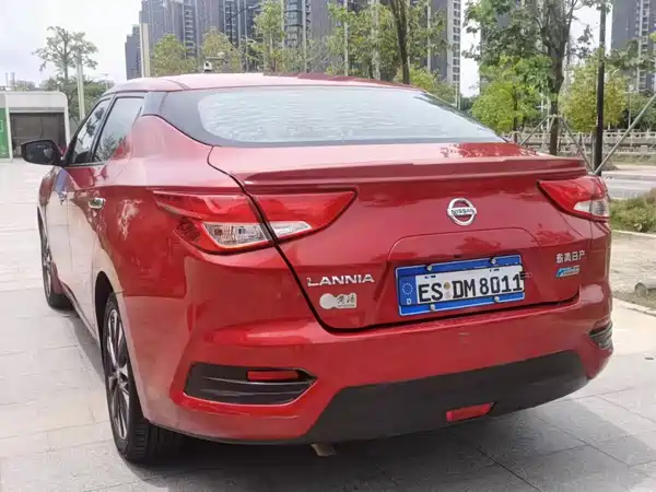 Nissan Bluebird 2016