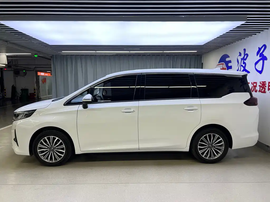 GAC Motor Trumpchi M6 2019
