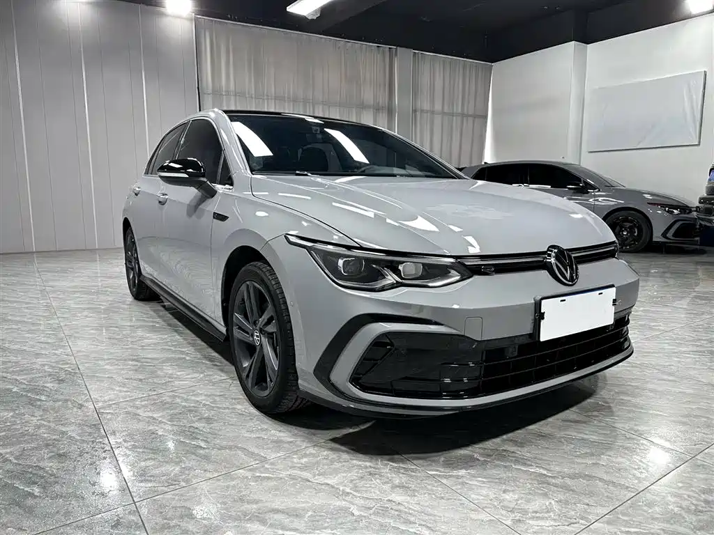 Volkswagen Golf 2022
