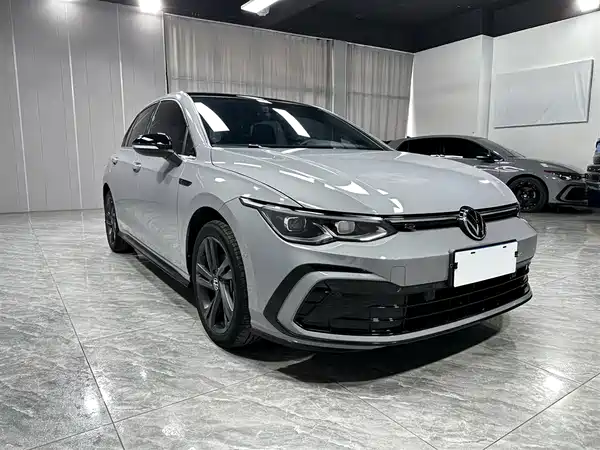 Volkswagen Golf 2022