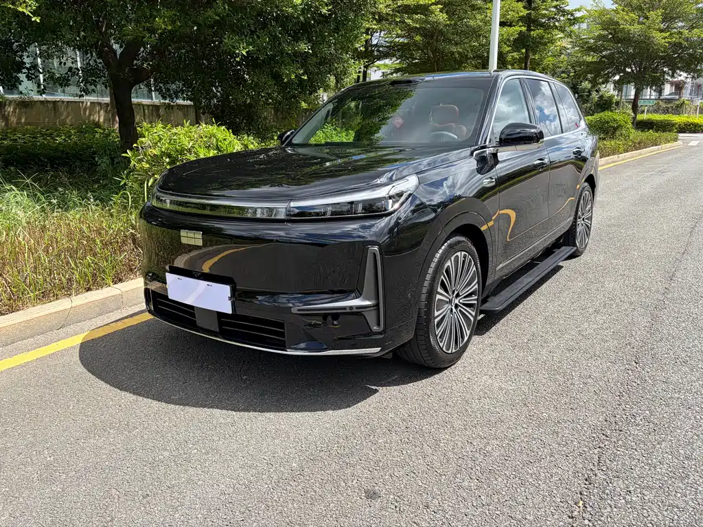 Geely Galaxy M9 2025 — фото 1
