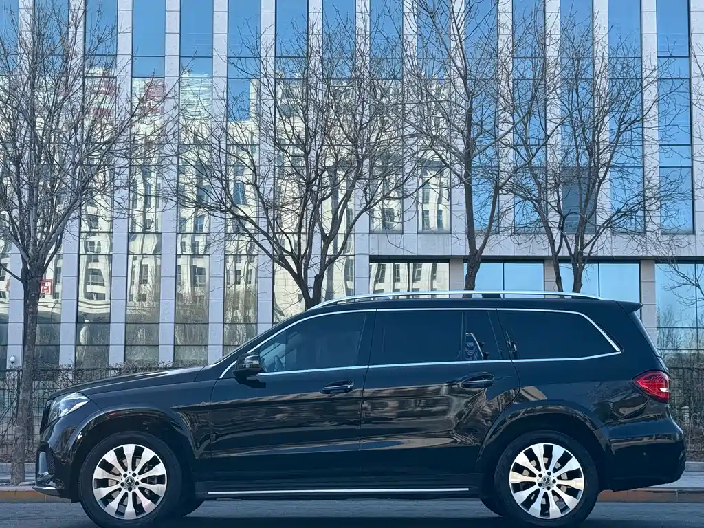 Mercedes-Benz GLS 2018 — фото 9
