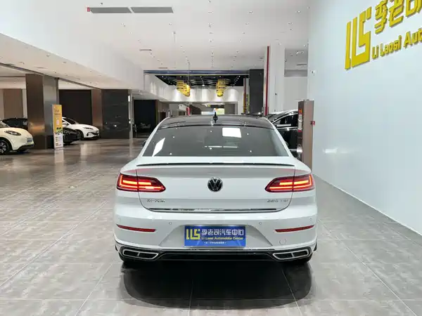 Volkswagen CC 2023