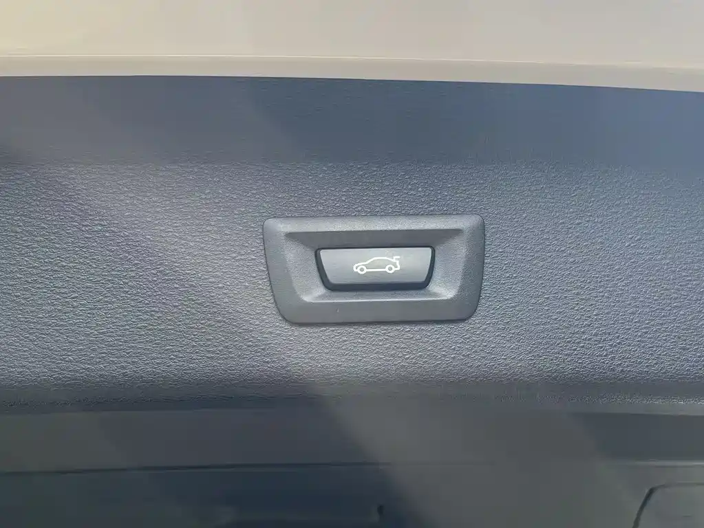 BMW X1 2020 — фото 14