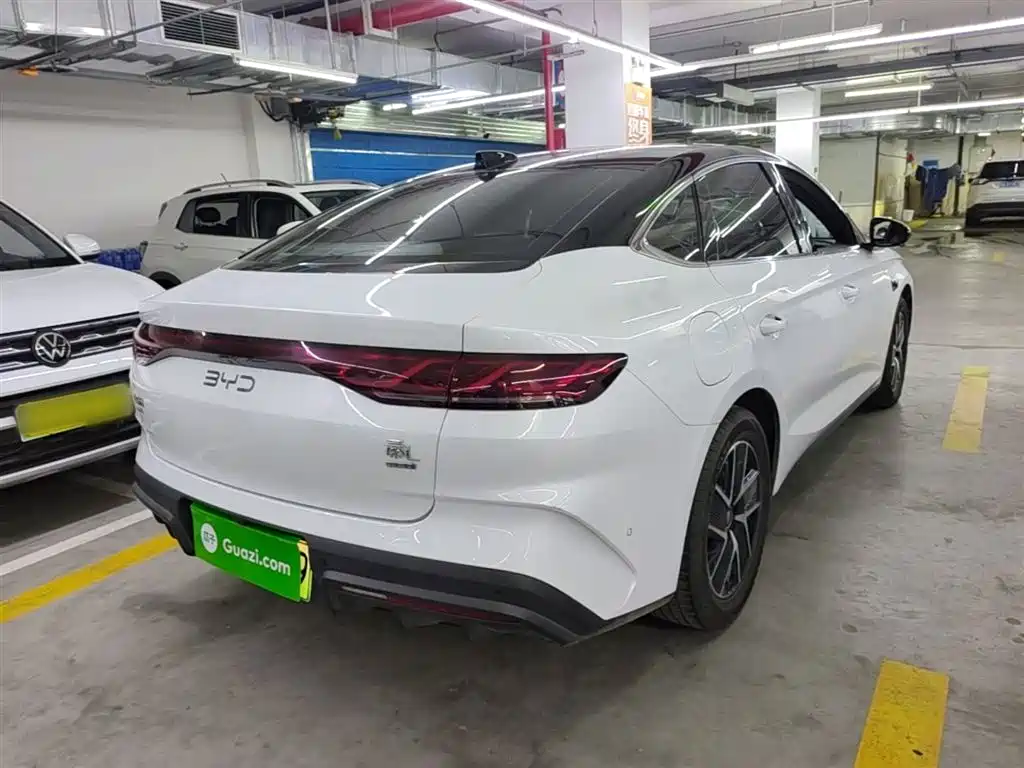 BYD Qin L 2025 — фото 7