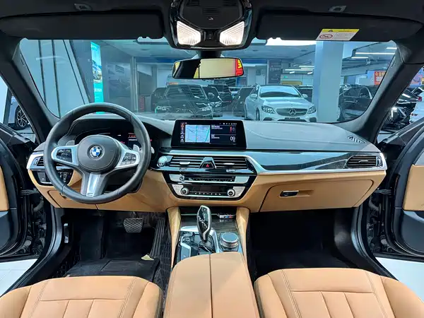 BMW 5 Series 2020