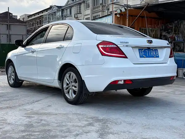 Geely Emgrand 2016