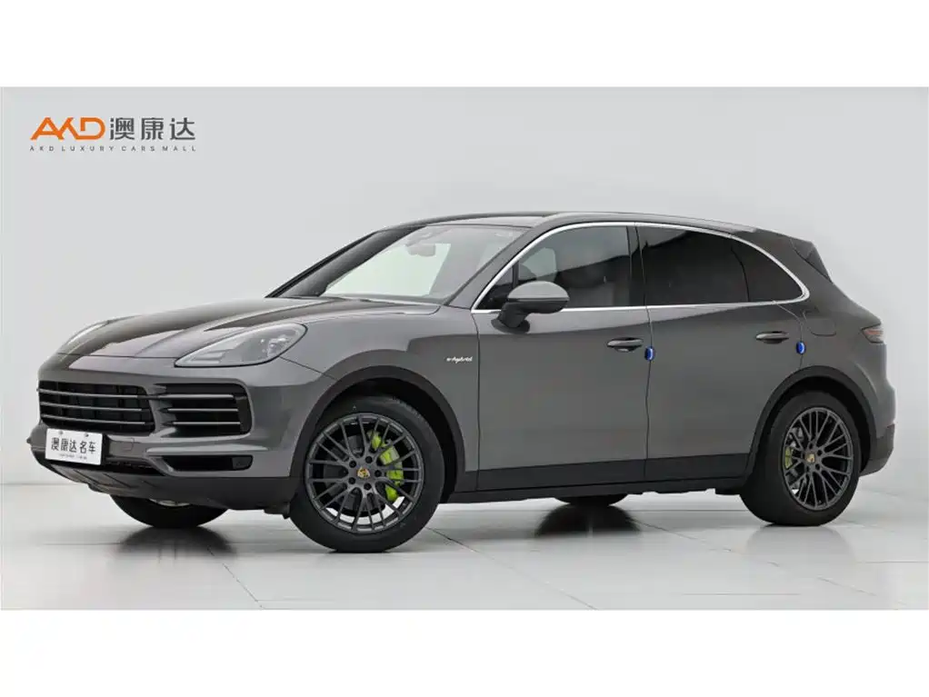 Porsche Cayenne Hybrid 2021