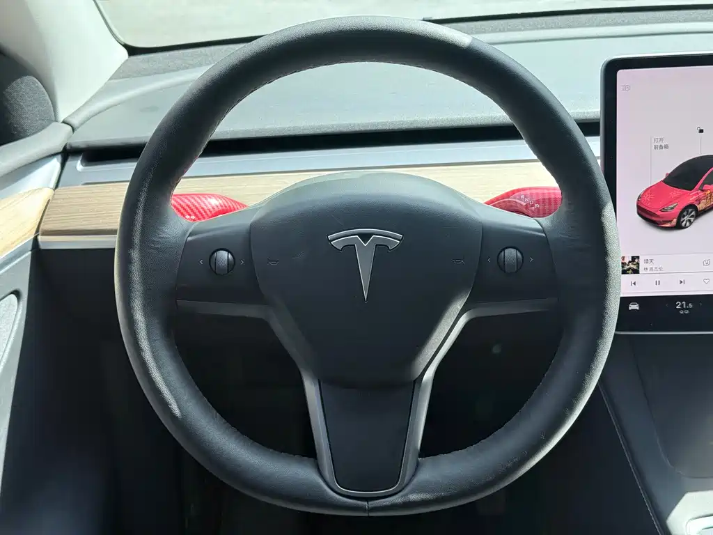 Tesla Model Y 2021 — фото 10