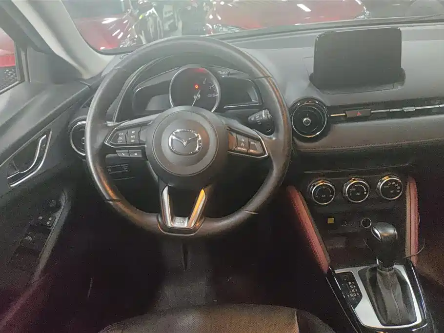 Mazda CX-3 2018 — фото 15