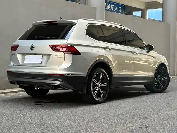Volkswagen Tiguan L 2018