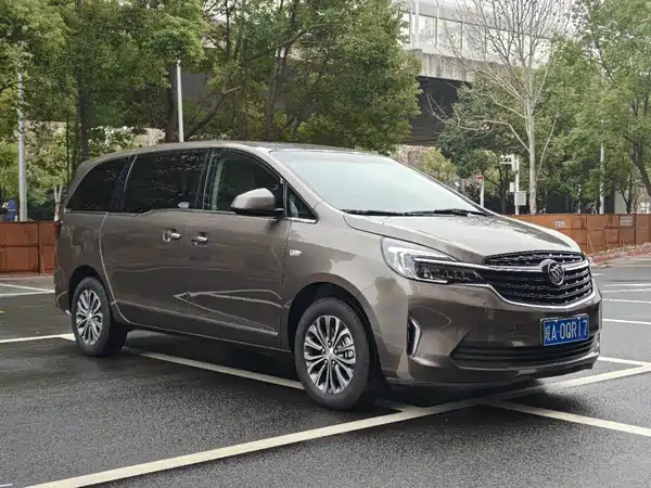 Buick GL8 2021