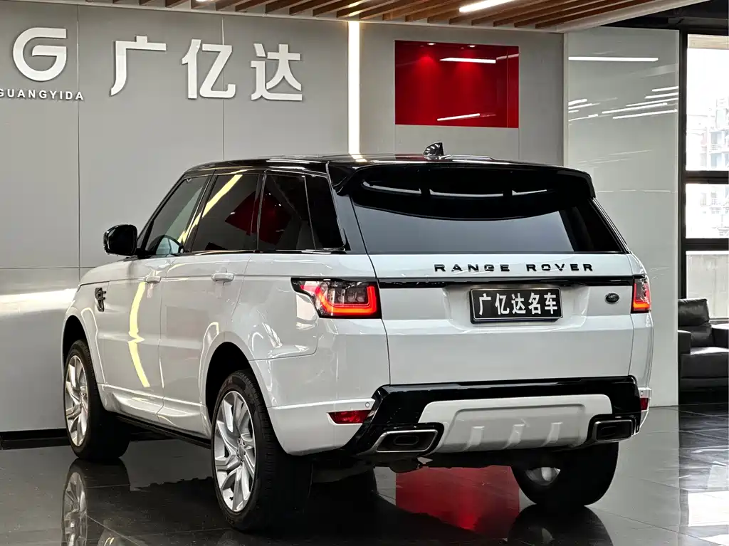 Land Rover Sport 2020 — фото 25