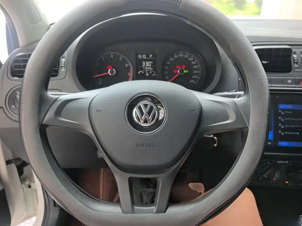 Volkswagen Polo 2019 — фото 11